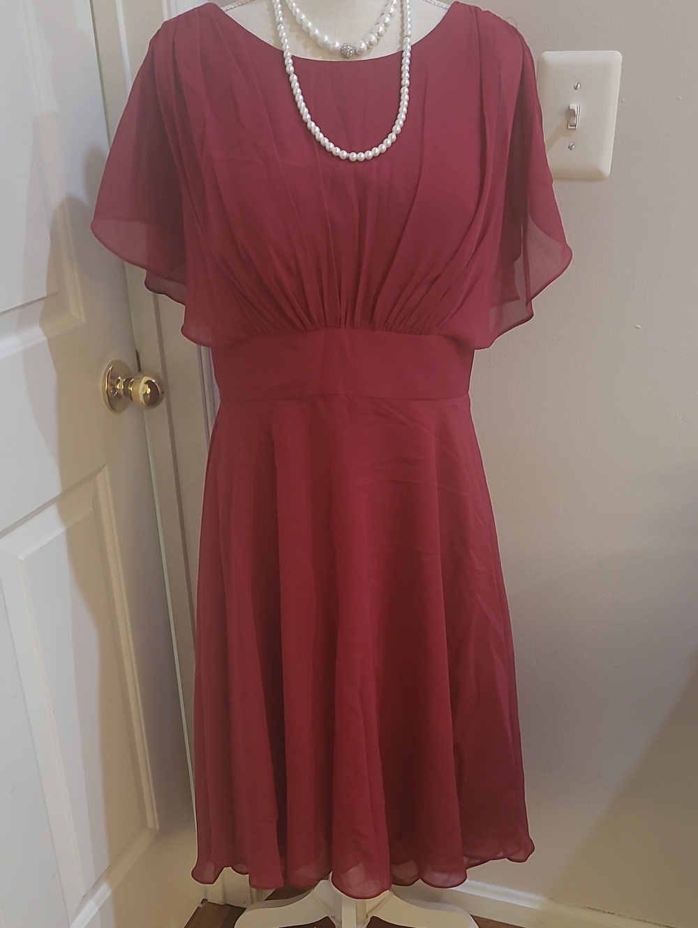 JJs House Burgundy Chiffon Midi Dress